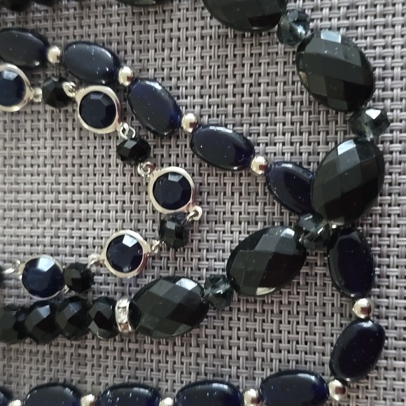 CHAPS BRAND WOMEN'S BLUE TRIPLE FASHION JEWELRY NECKLACE - Picture 3 of 11